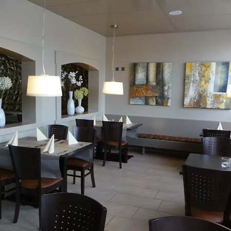 Bahnhof Hotel *