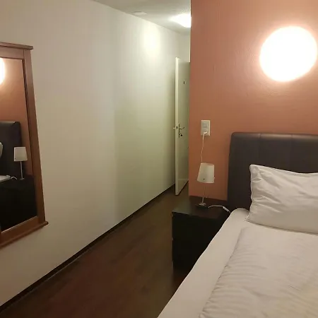 Hotel Bahnhof *